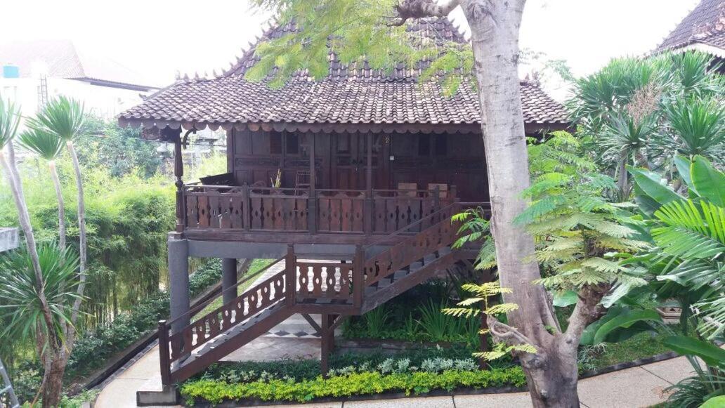 Rumah Kayu Bendesa *